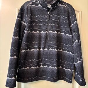 The North Face Black and Gray Men's fleece 1/2 zip